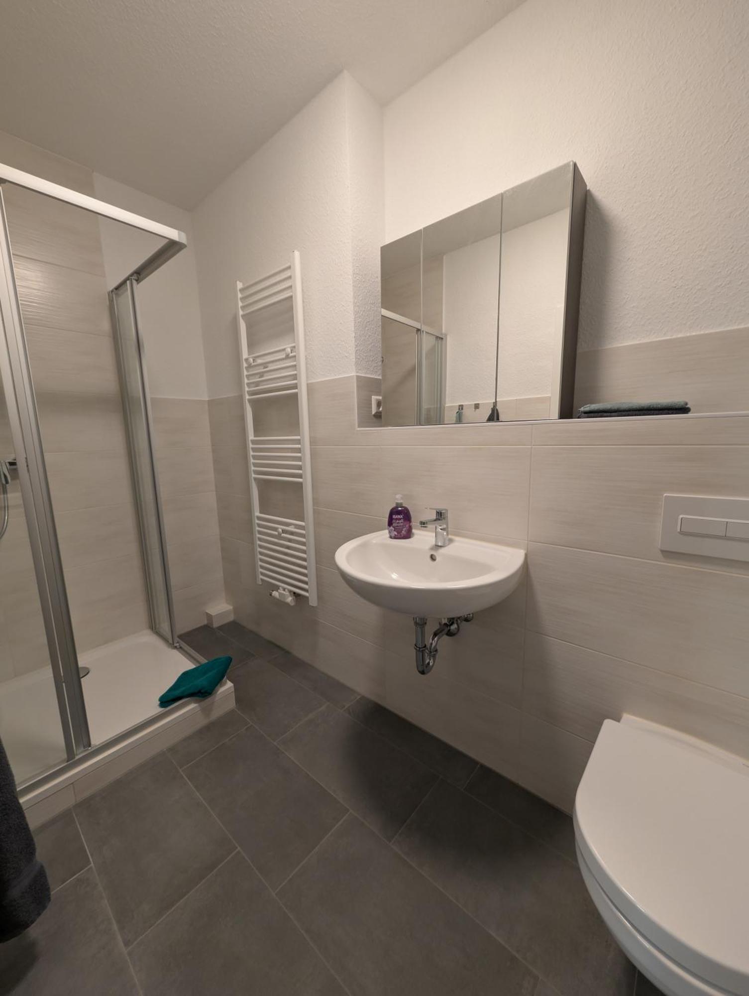 Richter Apartments Finsterwalde Mit Klimaanlage ภายนอก รูปภาพ