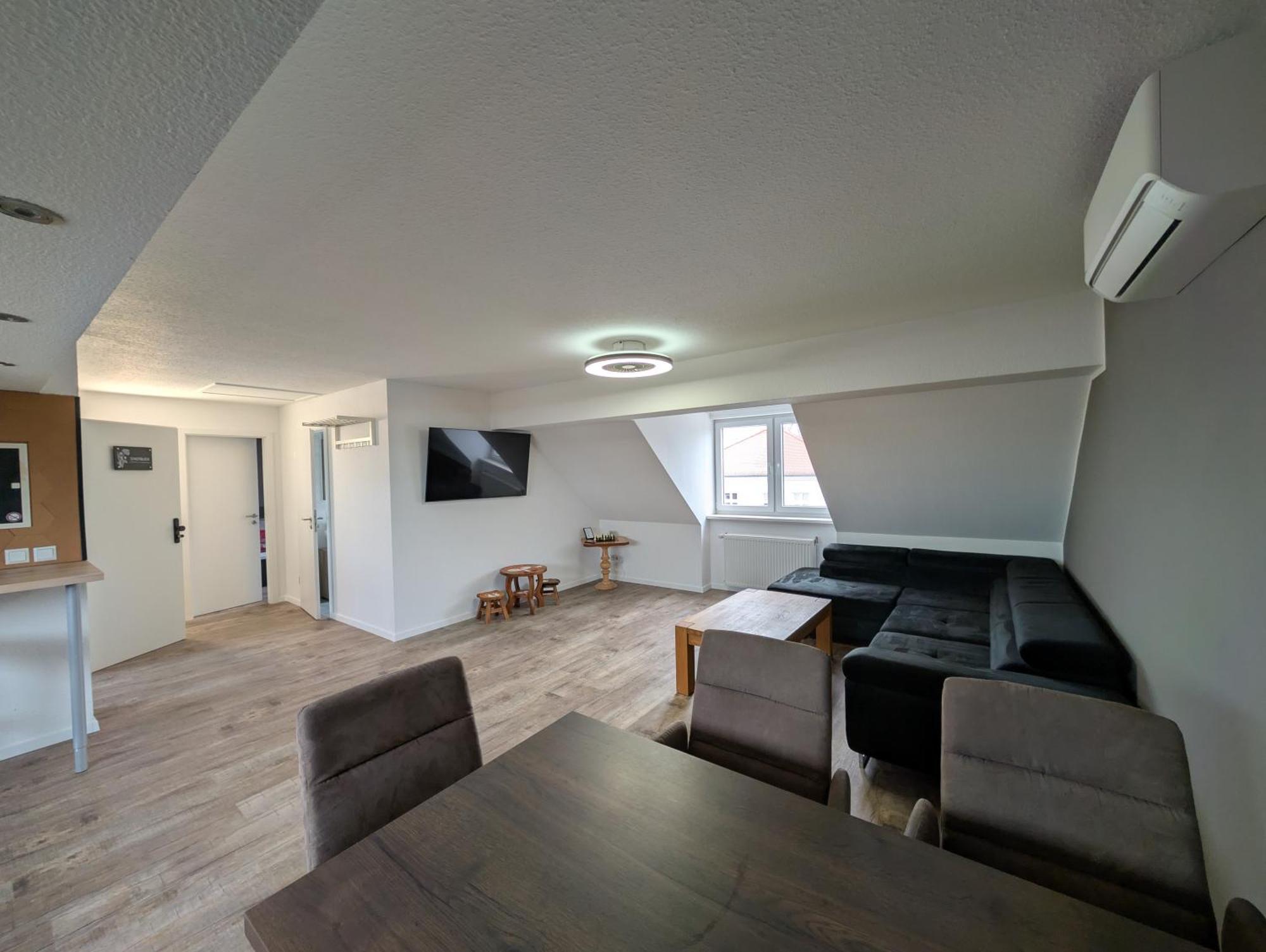 Richter Apartments Finsterwalde Mit Klimaanlage ภายนอก รูปภาพ